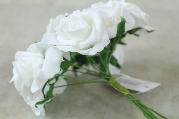 side view of the white foam rose bunch