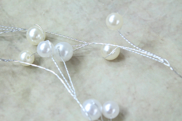 Mixed Size Pearls On A 5ft Garland