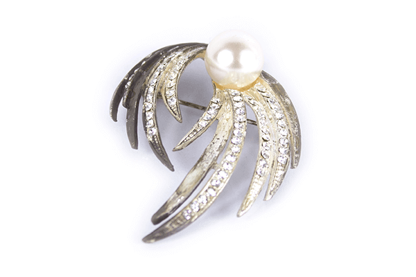 Pearl Mounted Feather Brooch