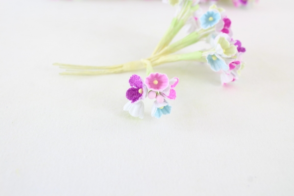 Forget me not bunch