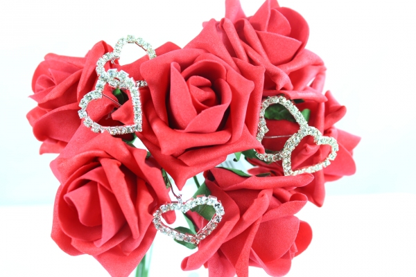 Our extra large Diamante heart pick featuring our Red Rose bunch (WFCF8)