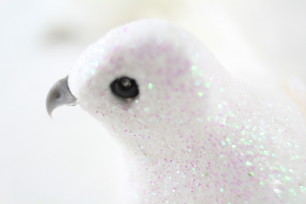 12cm Feather Tailed Glitter Doves On Clips
