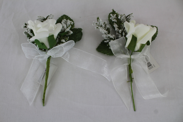 Single Rose 5cm With Gypsophila And Ribbon Bow Corsage Ivory 